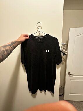 Under Armour Black Short-Sleeve Athletic Tee with White Logo
